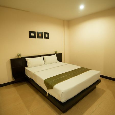 Baan Vor. Sumongkol Service Apartment Хон Каен Экстерьер фото